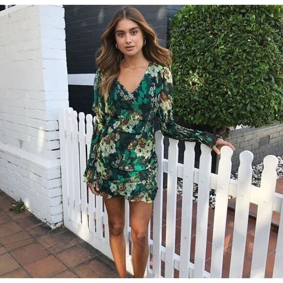 MLM Label 100% Silk Deep V-Neck Long Sleeve Floral Mini Dress Size Small - Picture 1 of 10